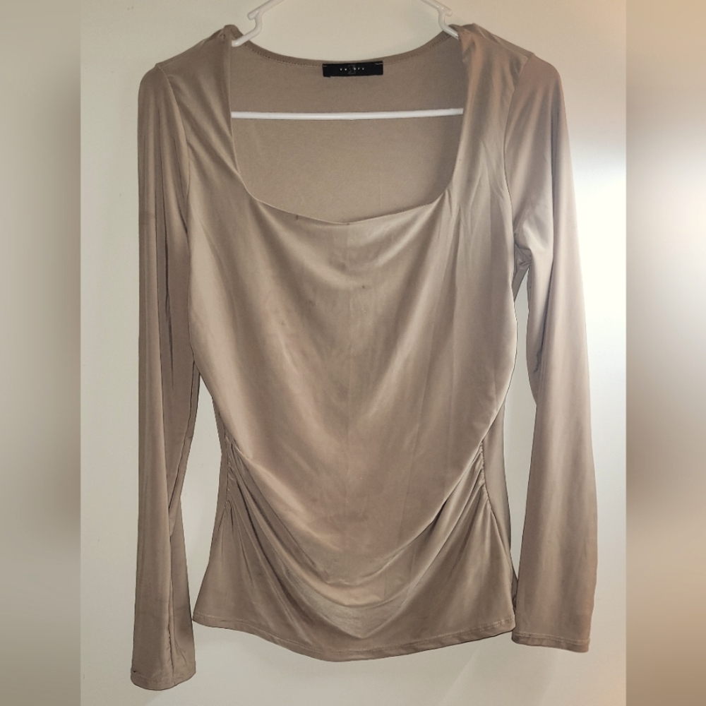 Nude long sleeve top